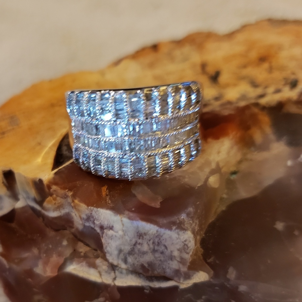 Diamond and silver ring